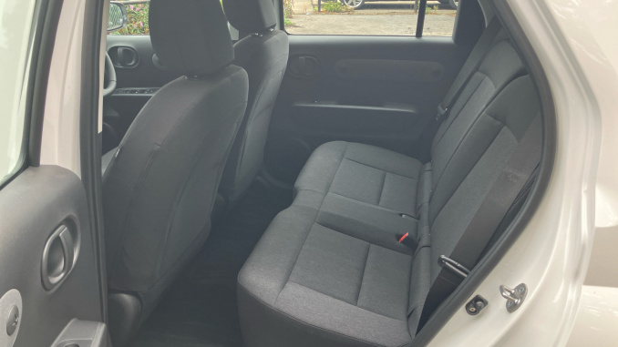 Hyundai INSTER 85kW 01 49kWh 5dr Auto Electric Hatchback - Image 16